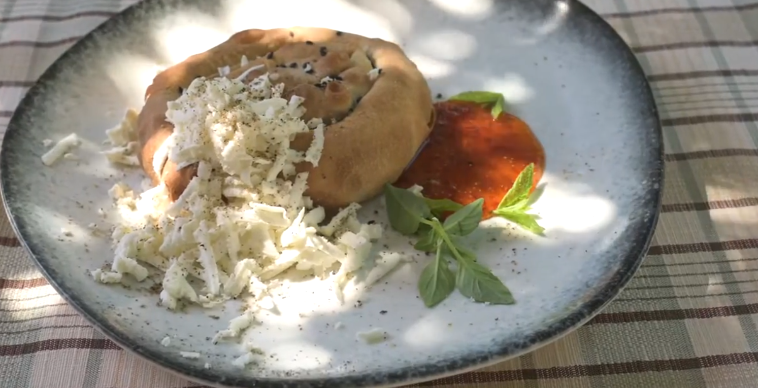 Κολιοί με γλυκάδια (ξύδι) και μοσχάτο κρασί Σάμου