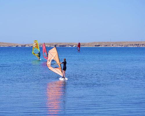 Wind & Kite Surfing
