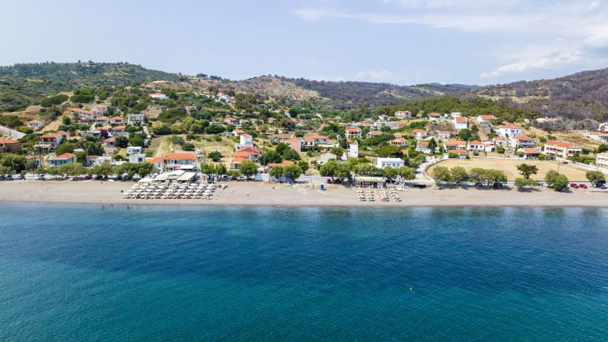 Παραλία Βατερά