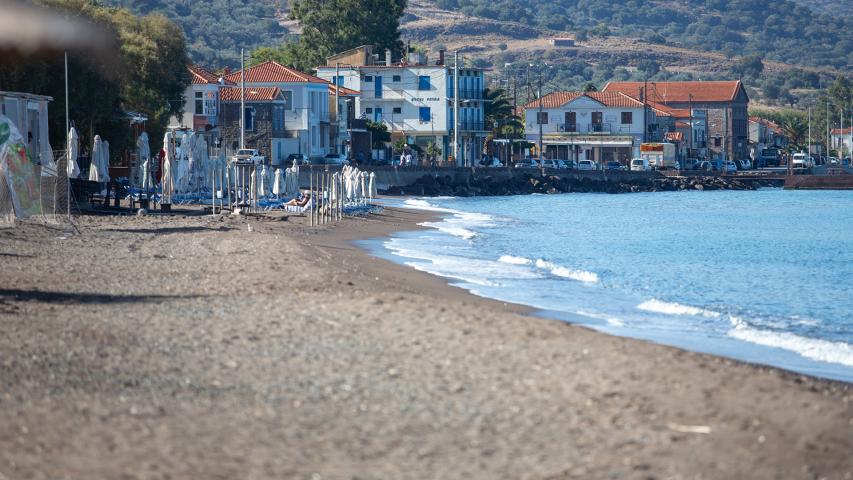 Παραλία Πέτρα