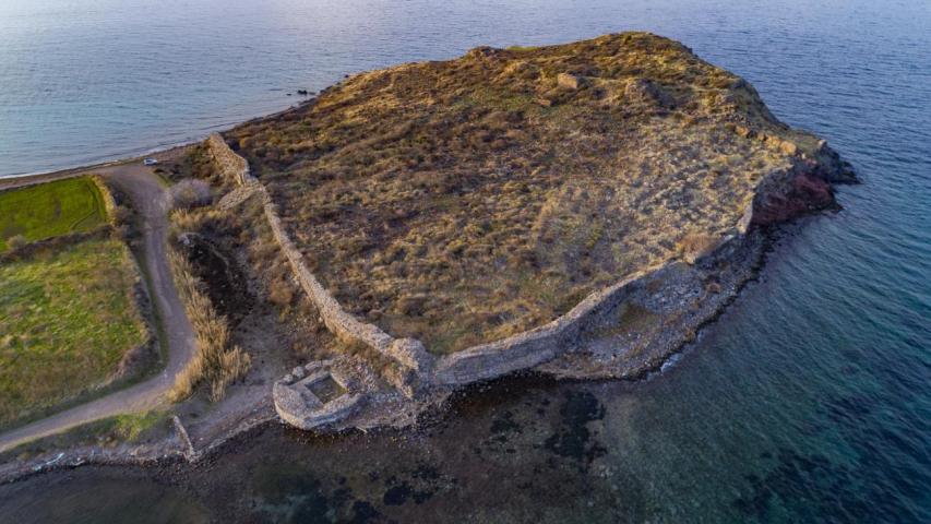 Οβριόκαστρο Αρχαίας Άντισσας