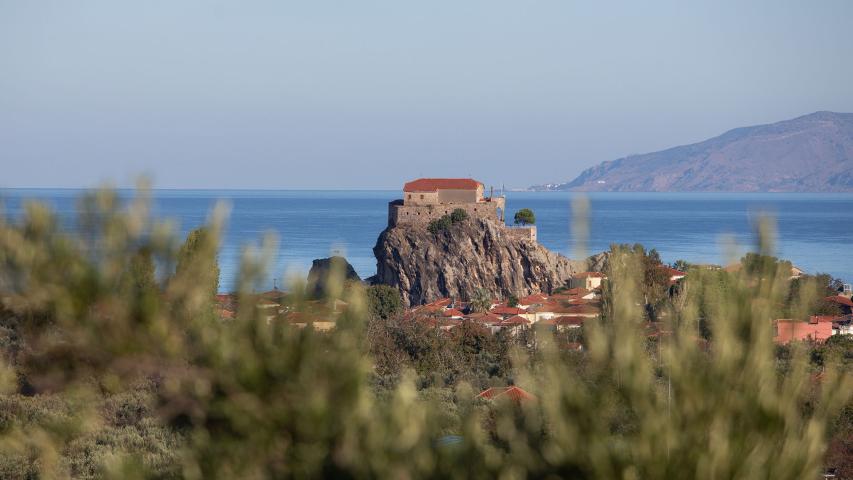 Ναός Κοιμήσεως της Θεοτόκου Πέτρας